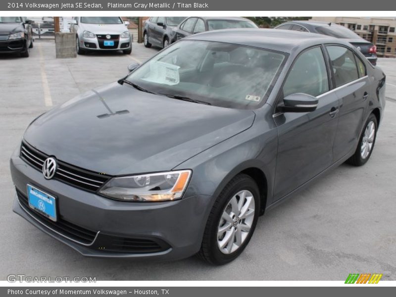 Platinum Gray Metallic / Titan Black 2014 Volkswagen Jetta SE Sedan