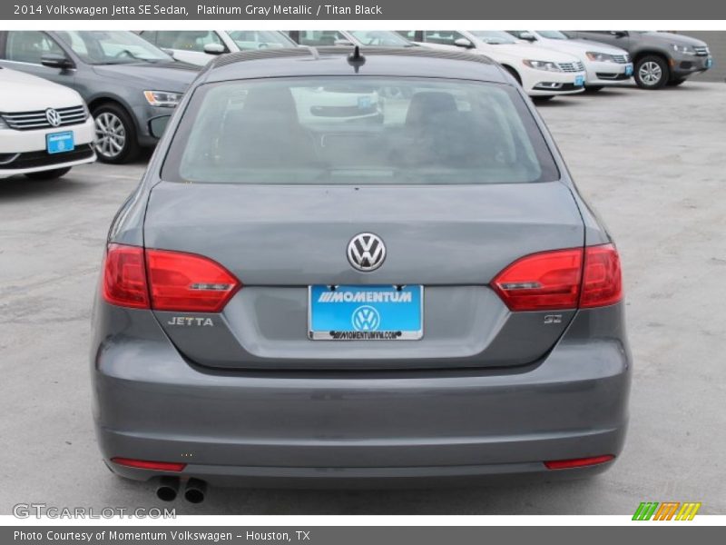 Platinum Gray Metallic / Titan Black 2014 Volkswagen Jetta SE Sedan