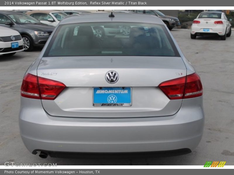 Reflex Silver Metallic / Titan Black 2014 Volkswagen Passat 1.8T Wolfsburg Edition
