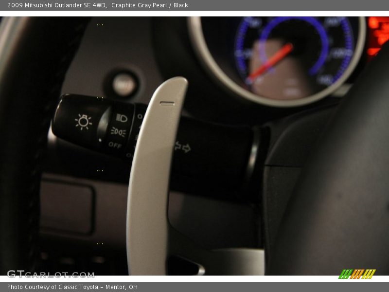 Graphite Gray Pearl / Black 2009 Mitsubishi Outlander SE 4WD