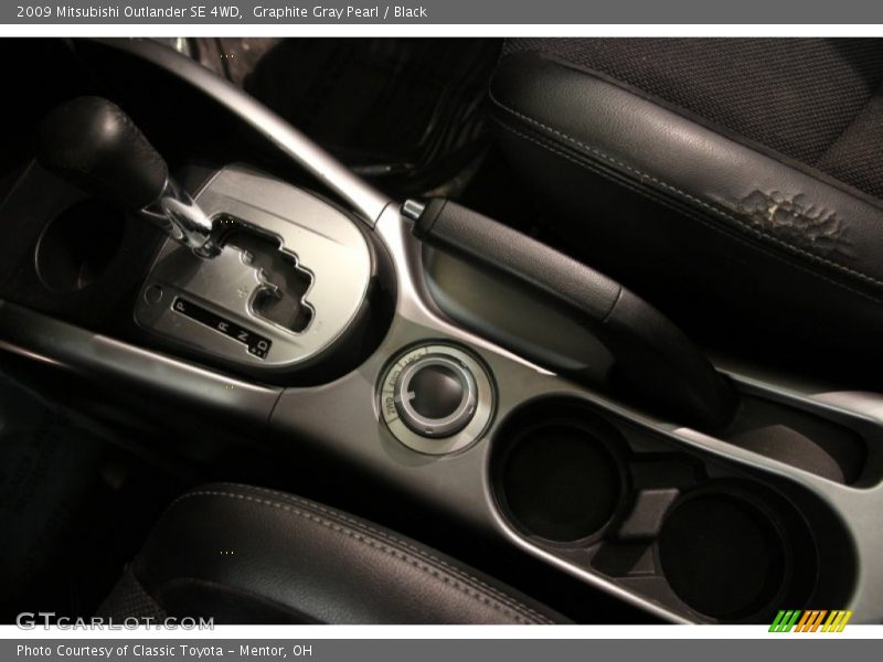 Graphite Gray Pearl / Black 2009 Mitsubishi Outlander SE 4WD