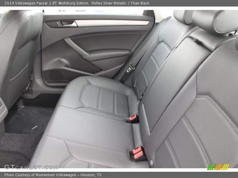 Reflex Silver Metallic / Titan Black 2014 Volkswagen Passat 1.8T Wolfsburg Edition