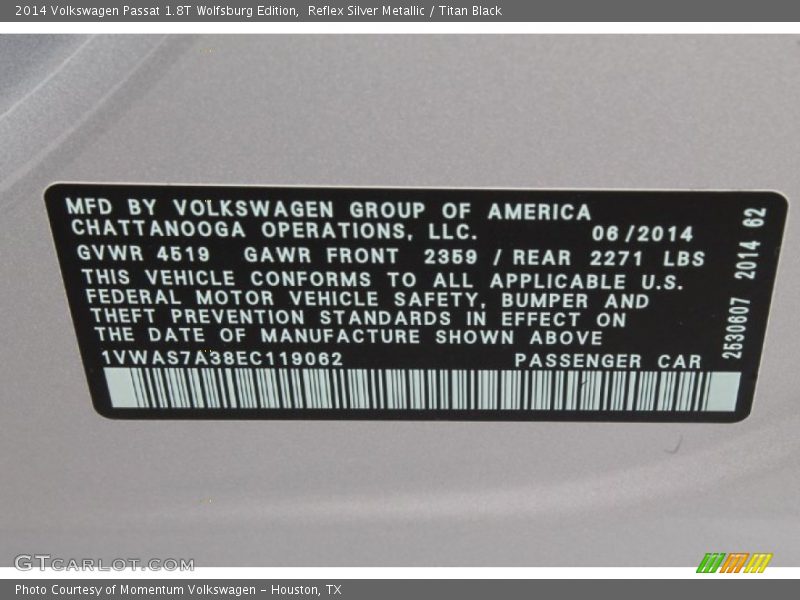 Reflex Silver Metallic / Titan Black 2014 Volkswagen Passat 1.8T Wolfsburg Edition