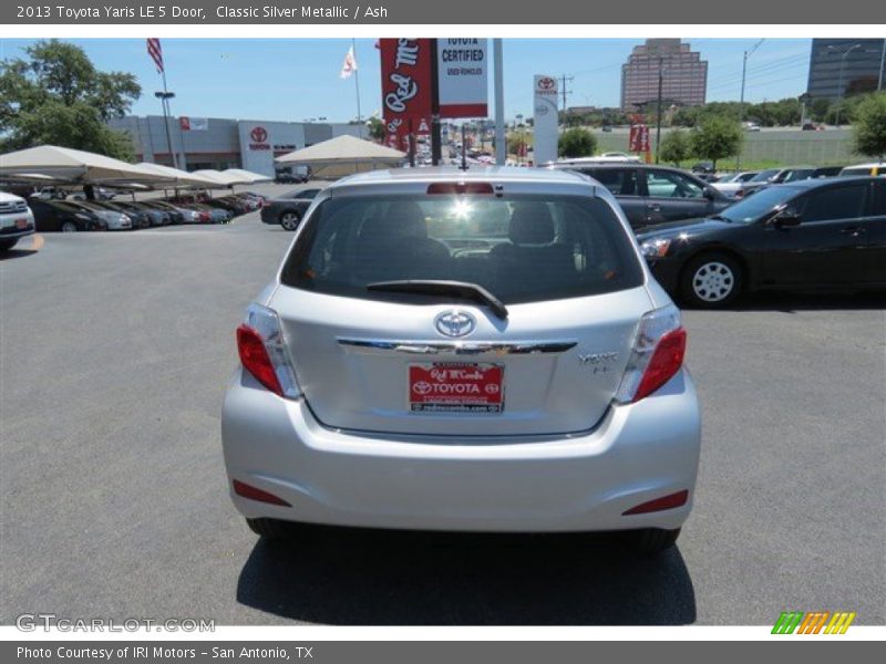 Classic Silver Metallic / Ash 2013 Toyota Yaris LE 5 Door