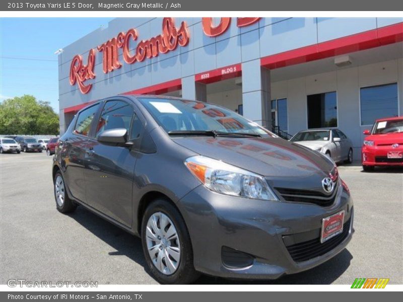 Magnetic Gray Metallic / Ash 2013 Toyota Yaris LE 5 Door