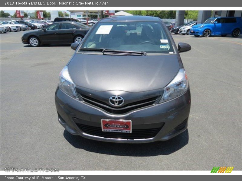Magnetic Gray Metallic / Ash 2013 Toyota Yaris LE 5 Door