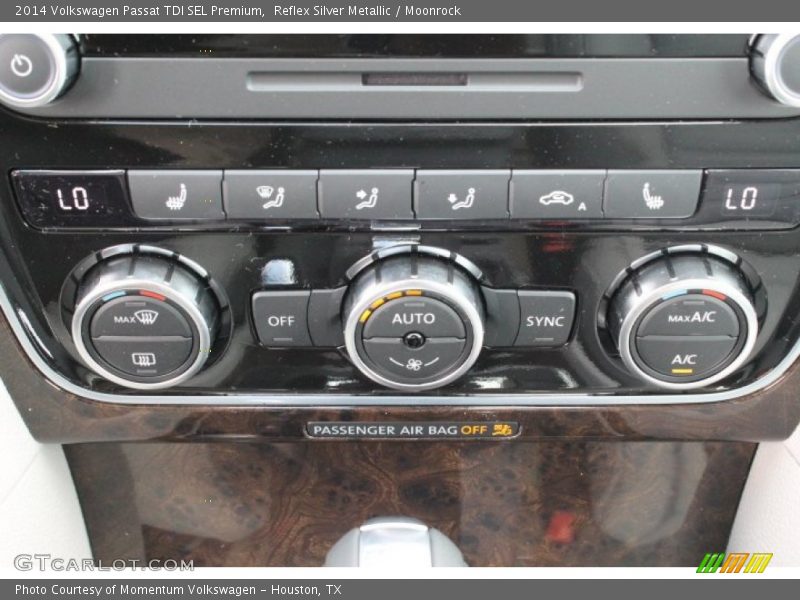 Reflex Silver Metallic / Moonrock 2014 Volkswagen Passat TDI SEL Premium