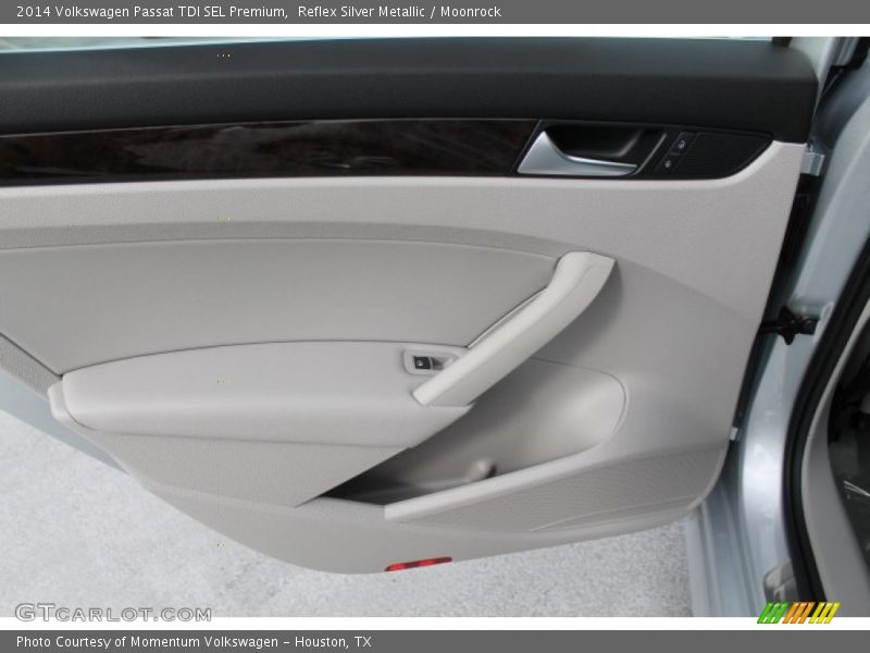 Reflex Silver Metallic / Moonrock 2014 Volkswagen Passat TDI SEL Premium
