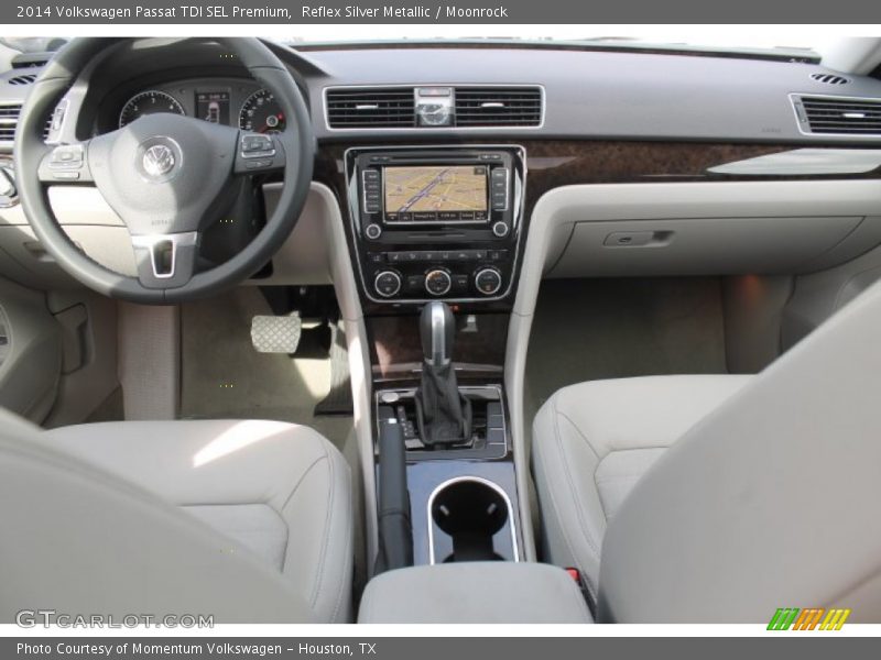 Reflex Silver Metallic / Moonrock 2014 Volkswagen Passat TDI SEL Premium