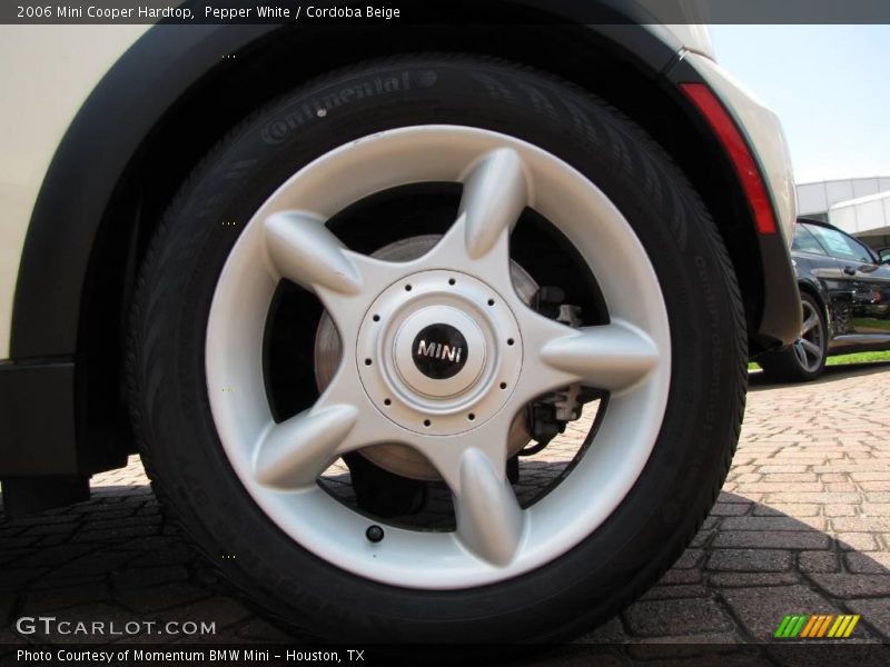 Pepper White / Cordoba Beige 2006 Mini Cooper Hardtop