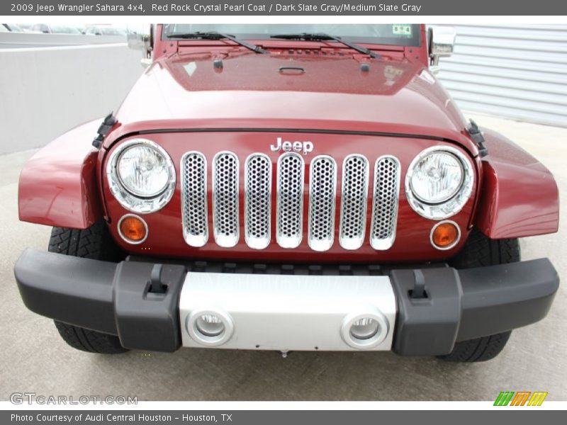 Red Rock Crystal Pearl Coat / Dark Slate Gray/Medium Slate Gray 2009 Jeep Wrangler Sahara 4x4