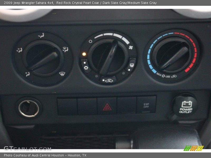 Red Rock Crystal Pearl Coat / Dark Slate Gray/Medium Slate Gray 2009 Jeep Wrangler Sahara 4x4