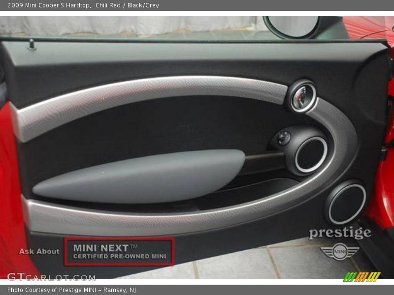 Chili Red / Black/Grey 2009 Mini Cooper S Hardtop