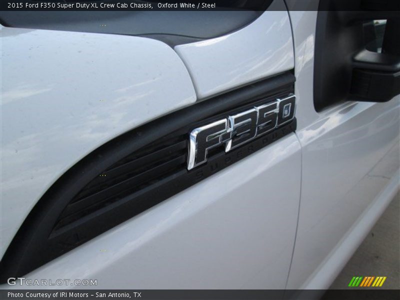 Oxford White / Steel 2015 Ford F350 Super Duty XL Crew Cab Chassis