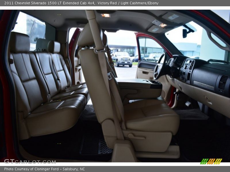 Victory Red / Light Cashmere/Ebony 2011 Chevrolet Silverado 1500 LT Extended Cab 4x4