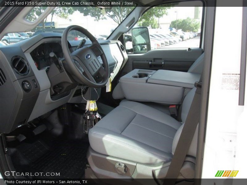 Oxford White / Steel 2015 Ford F350 Super Duty XL Crew Cab Chassis