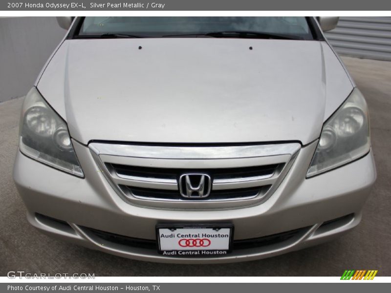 Silver Pearl Metallic / Gray 2007 Honda Odyssey EX-L