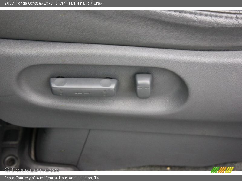 Silver Pearl Metallic / Gray 2007 Honda Odyssey EX-L