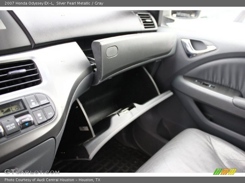 Silver Pearl Metallic / Gray 2007 Honda Odyssey EX-L
