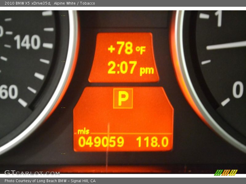 Alpine White / Tobacco 2010 BMW X5 xDrive35d