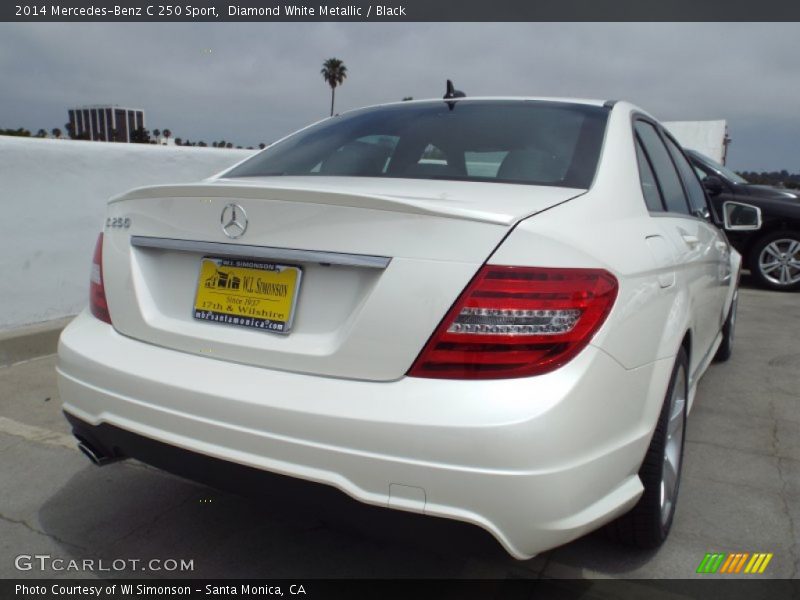 Diamond White Metallic / Black 2014 Mercedes-Benz C 250 Sport