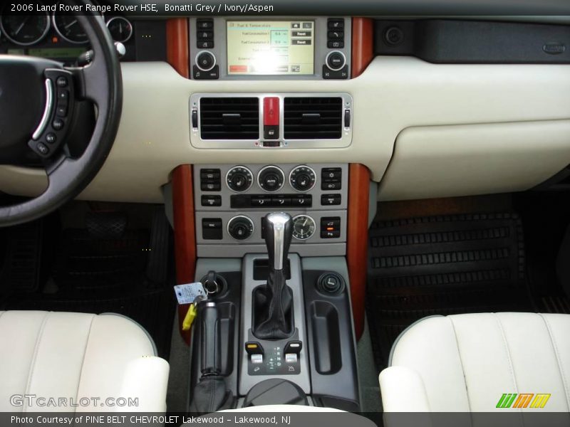 Bonatti Grey / Ivory/Aspen 2006 Land Rover Range Rover HSE
