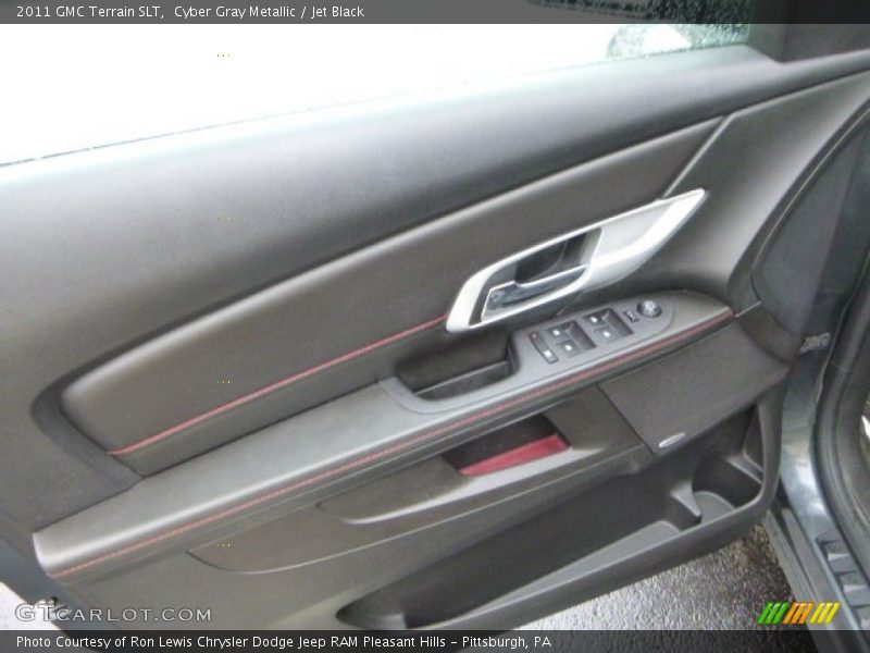 Cyber Gray Metallic / Jet Black 2011 GMC Terrain SLT