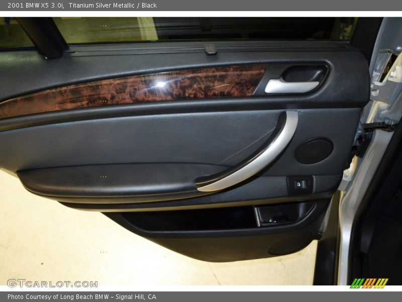Titanium Silver Metallic / Black 2001 BMW X5 3.0i