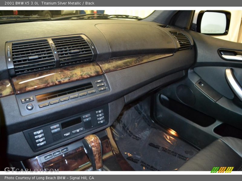 Titanium Silver Metallic / Black 2001 BMW X5 3.0i