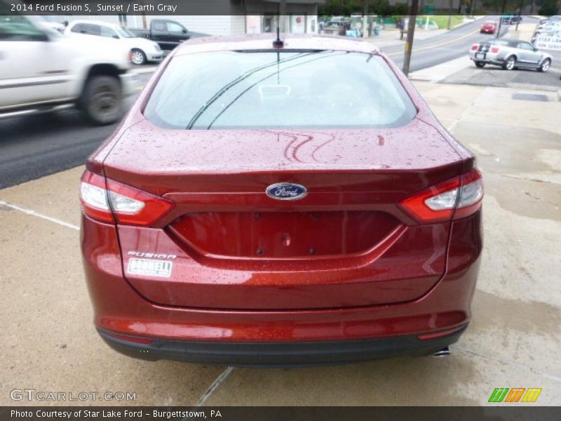 Sunset / Earth Gray 2014 Ford Fusion S