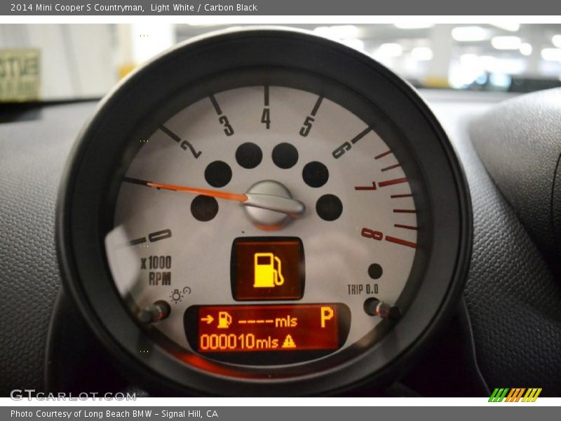 Light White / Carbon Black 2014 Mini Cooper S Countryman