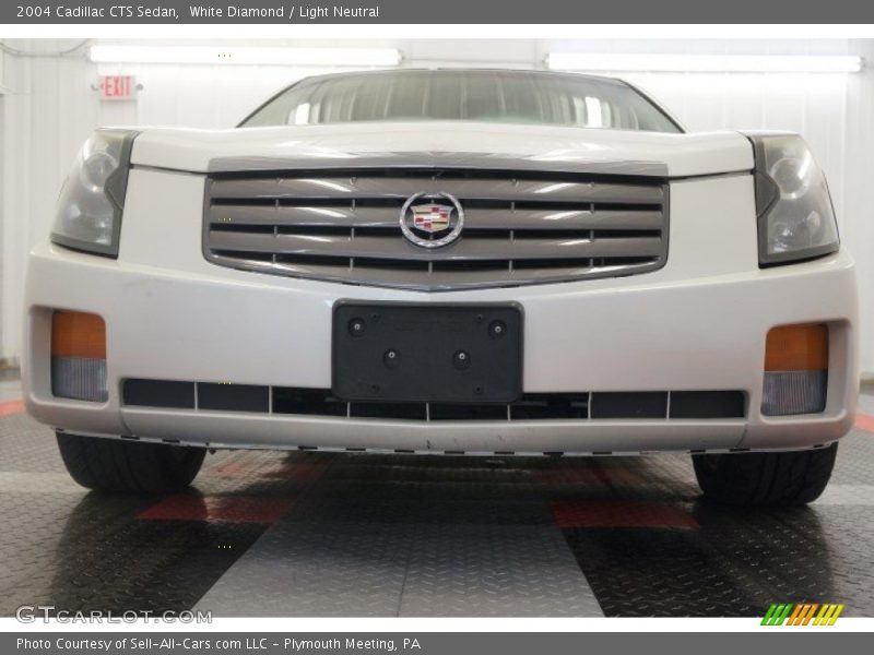 White Diamond / Light Neutral 2004 Cadillac CTS Sedan