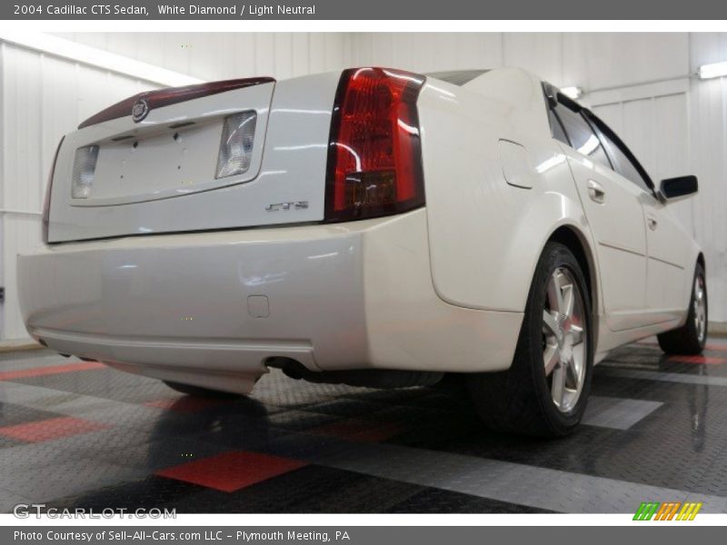 White Diamond / Light Neutral 2004 Cadillac CTS Sedan