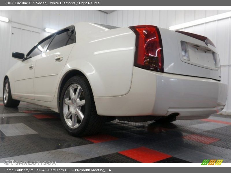 White Diamond / Light Neutral 2004 Cadillac CTS Sedan
