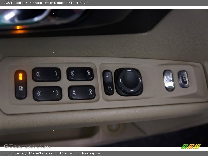 White Diamond / Light Neutral 2004 Cadillac CTS Sedan