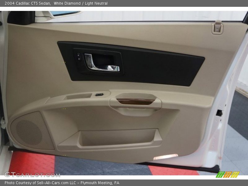 White Diamond / Light Neutral 2004 Cadillac CTS Sedan