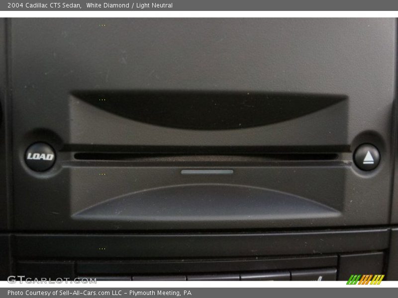 White Diamond / Light Neutral 2004 Cadillac CTS Sedan
