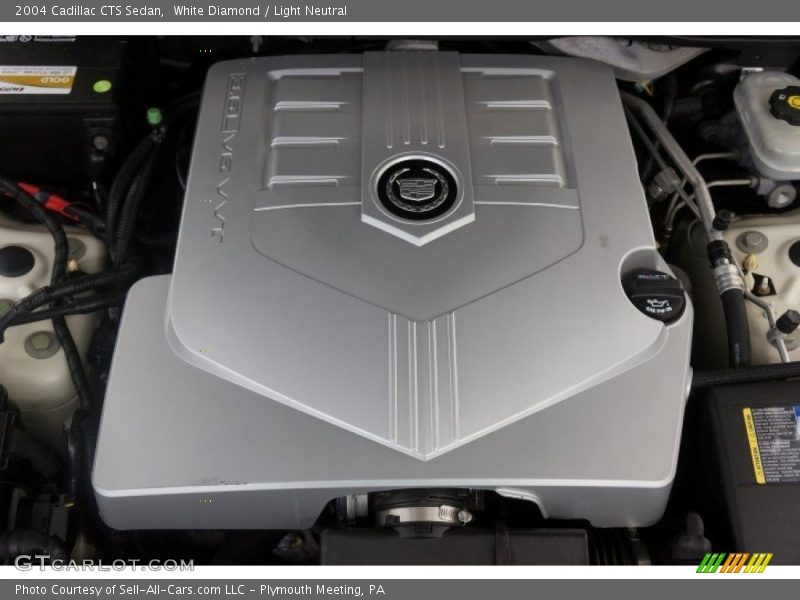 White Diamond / Light Neutral 2004 Cadillac CTS Sedan