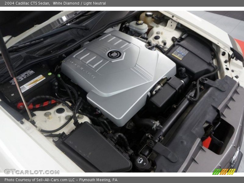 White Diamond / Light Neutral 2004 Cadillac CTS Sedan