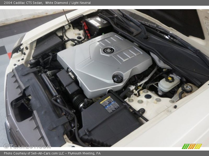White Diamond / Light Neutral 2004 Cadillac CTS Sedan