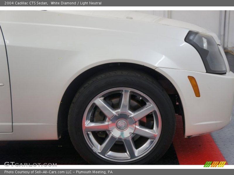 White Diamond / Light Neutral 2004 Cadillac CTS Sedan
