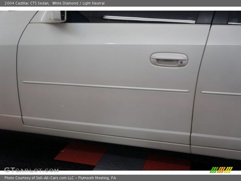 White Diamond / Light Neutral 2004 Cadillac CTS Sedan