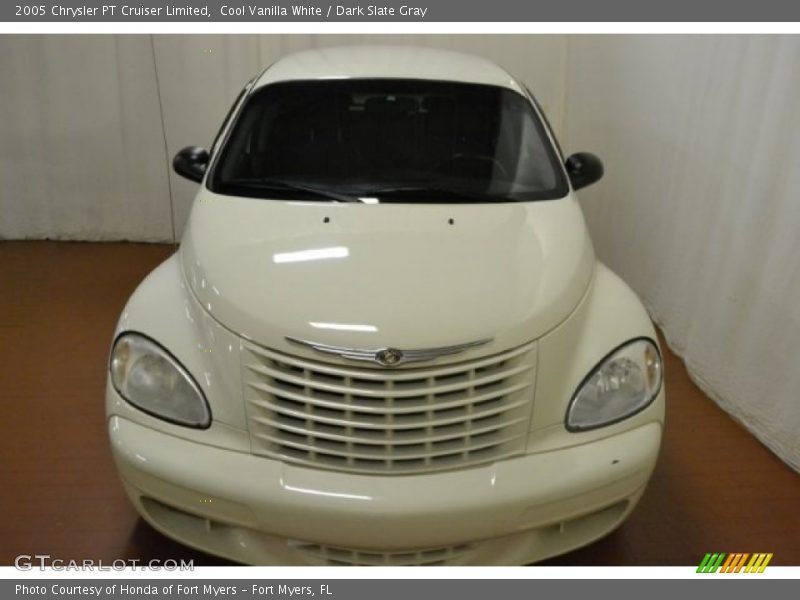 Cool Vanilla White / Dark Slate Gray 2005 Chrysler PT Cruiser Limited