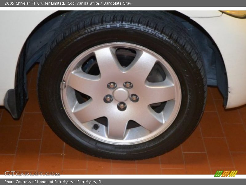 Cool Vanilla White / Dark Slate Gray 2005 Chrysler PT Cruiser Limited