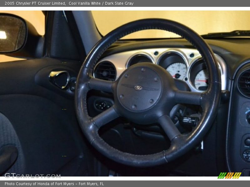 Cool Vanilla White / Dark Slate Gray 2005 Chrysler PT Cruiser Limited