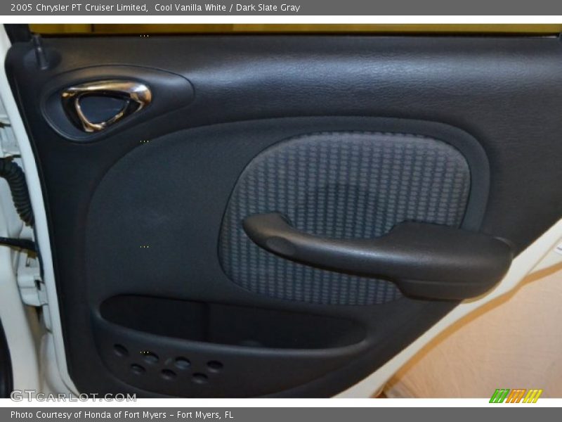 Cool Vanilla White / Dark Slate Gray 2005 Chrysler PT Cruiser Limited