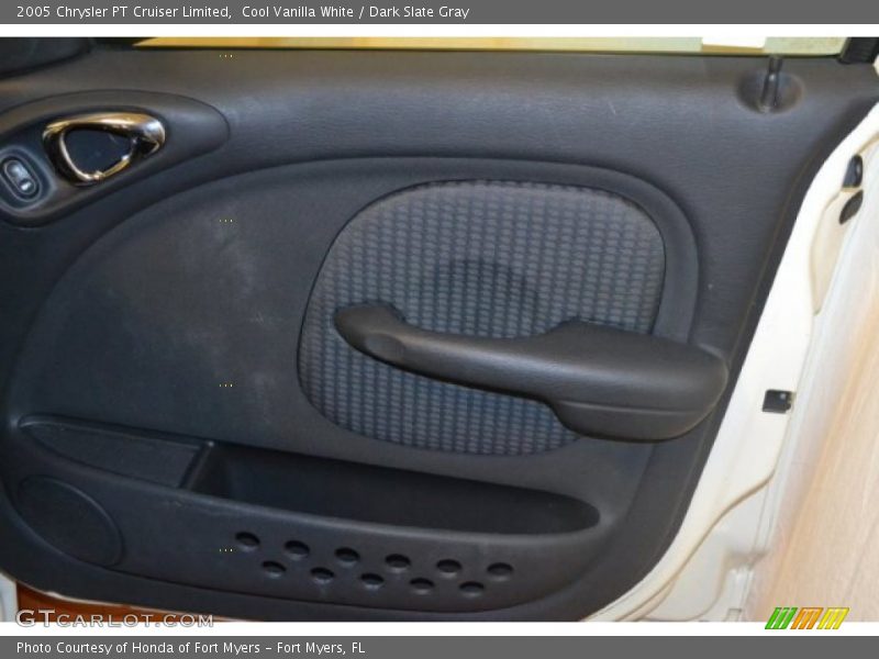 Cool Vanilla White / Dark Slate Gray 2005 Chrysler PT Cruiser Limited