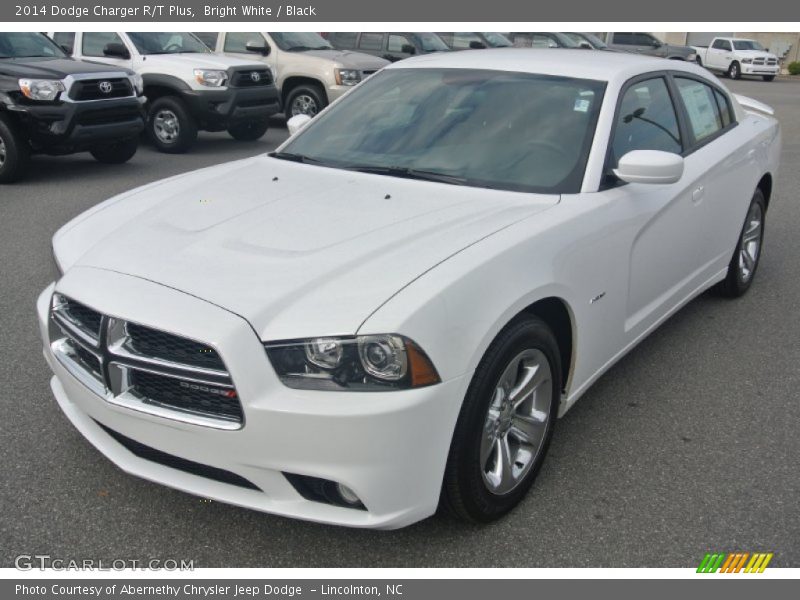 Bright White / Black 2014 Dodge Charger R/T Plus