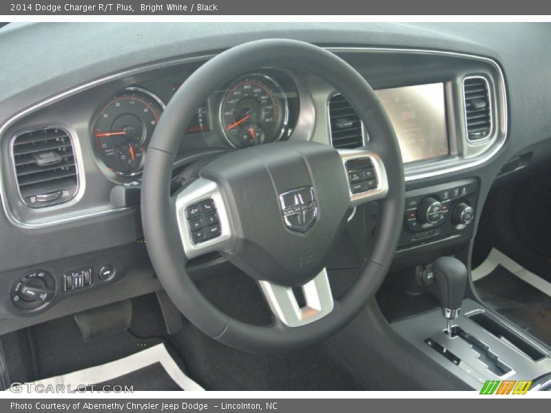 Bright White / Black 2014 Dodge Charger R/T Plus