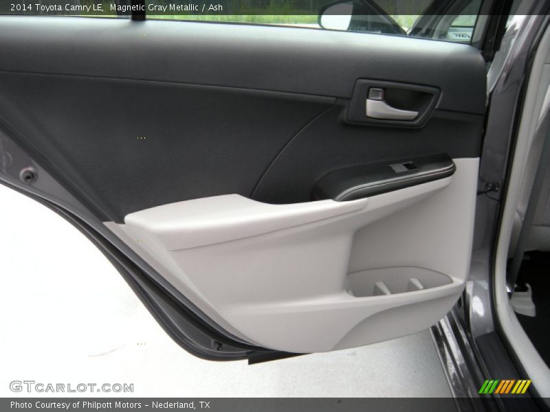 Magnetic Gray Metallic / Ash 2014 Toyota Camry LE